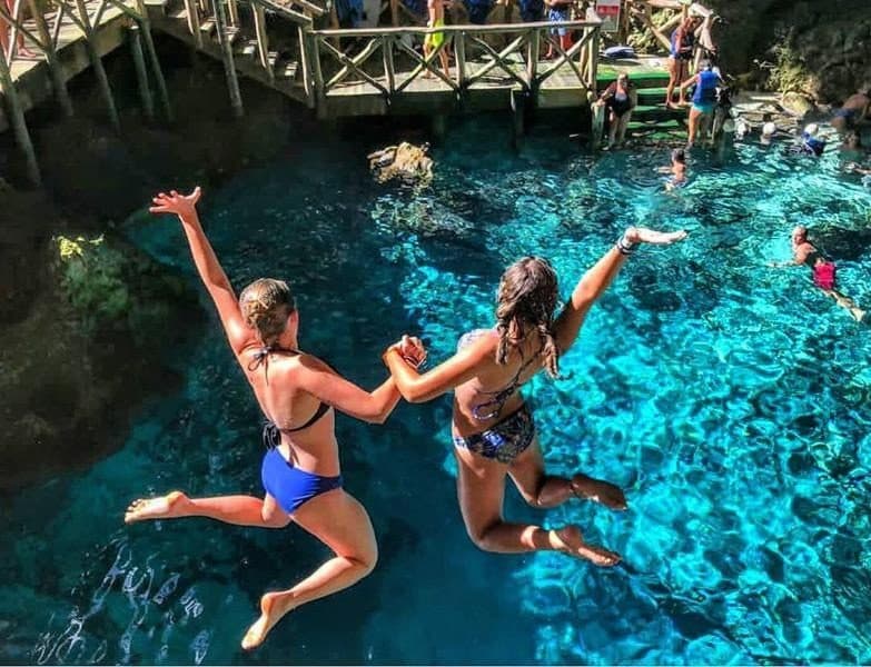 Scape Park y Hoyo Azul